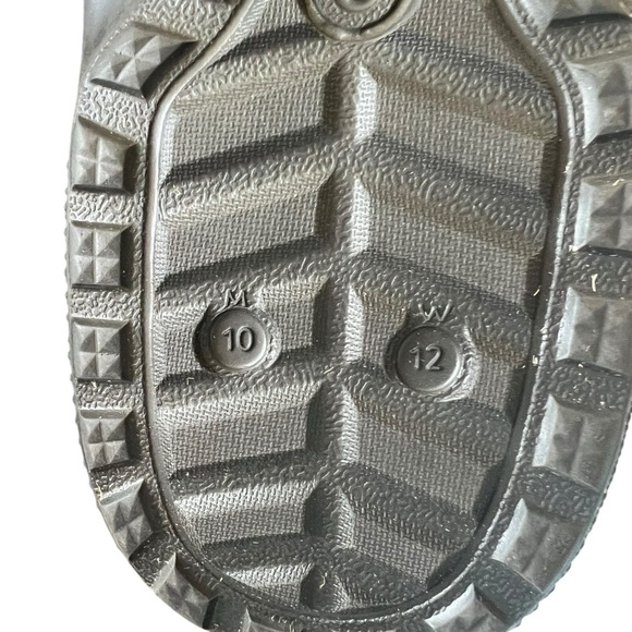 Crocs Unisex Work Specialist II Clogs in Black in size Mens 10 or Women’s 12 - Picture 7 of 7